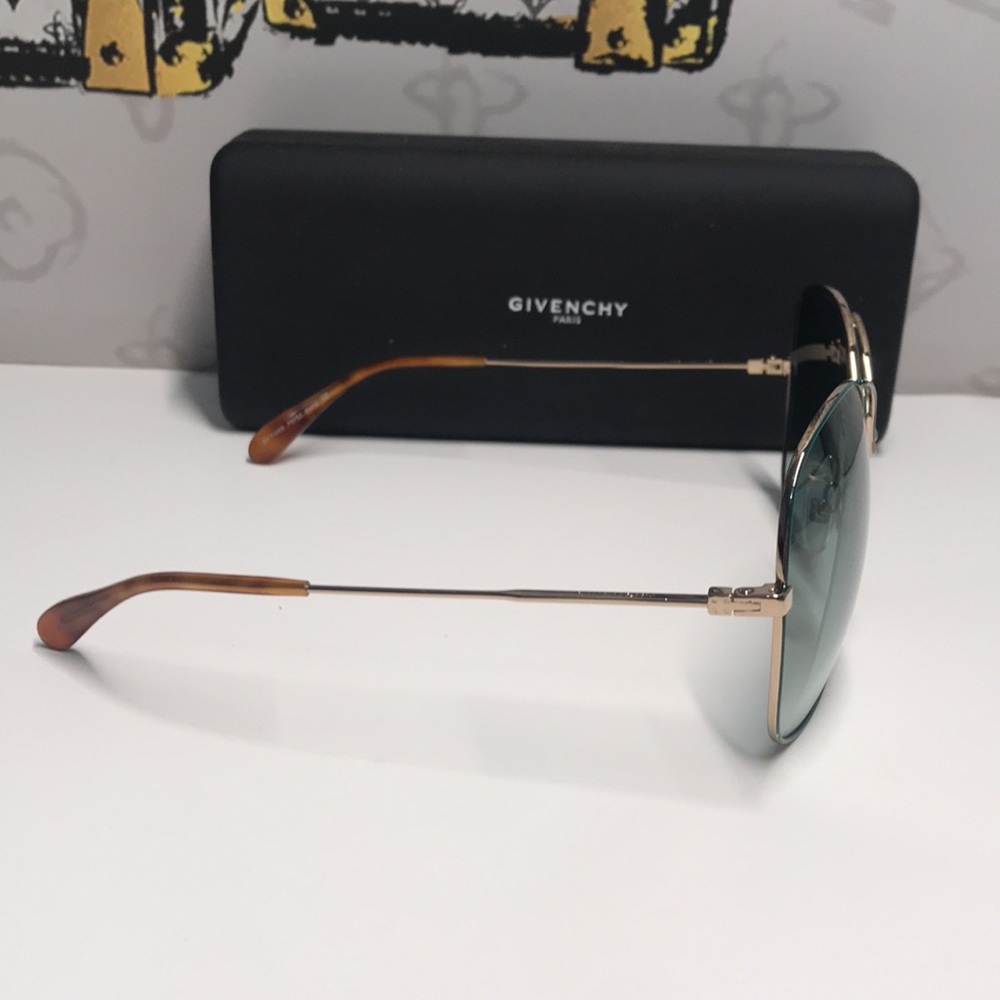 New Authentic Givenchy GV7144/S PEF/EZ Sunglasses – Green/Gold Gradient - Picture 7 of 15